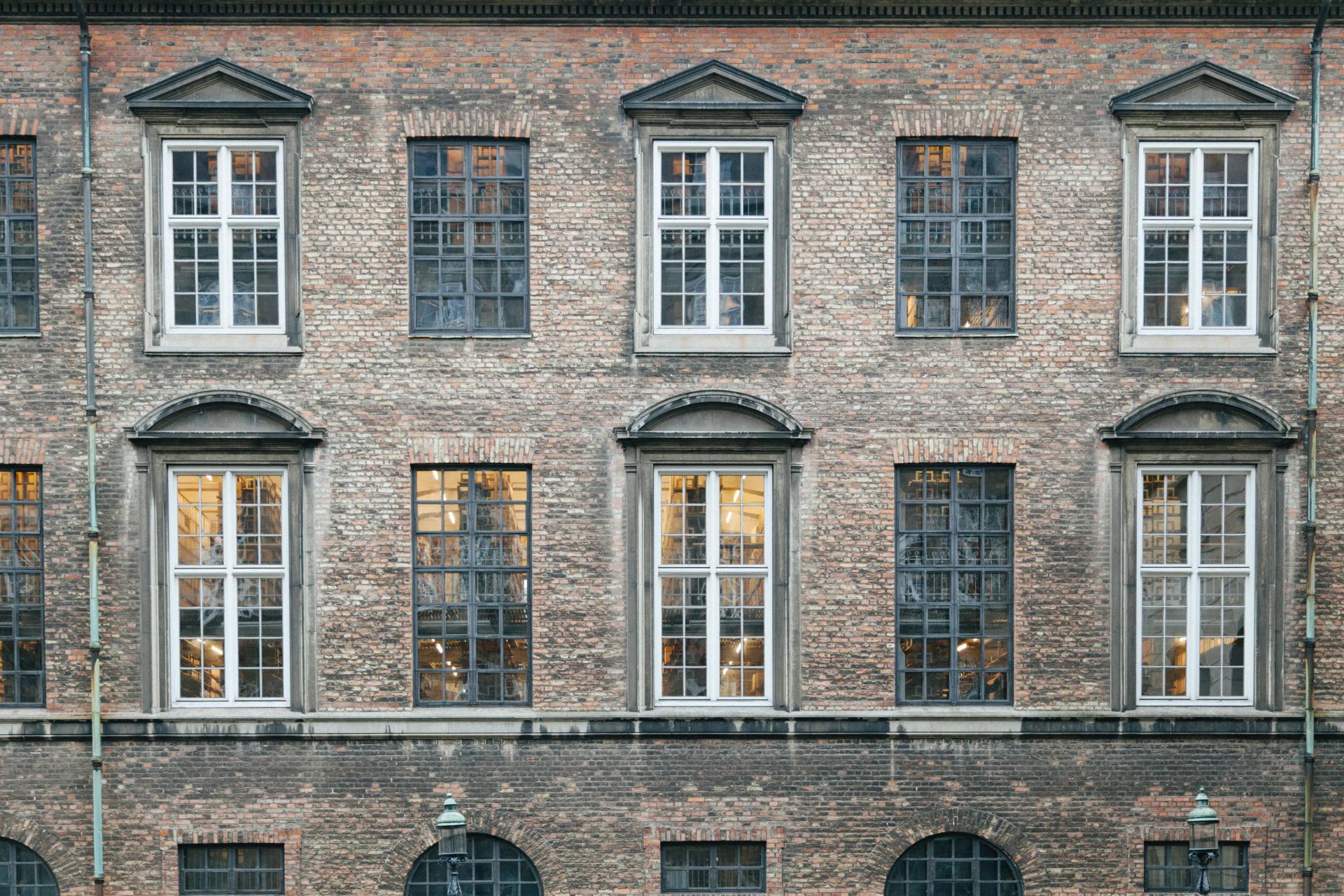 Close-up of sash windows.
